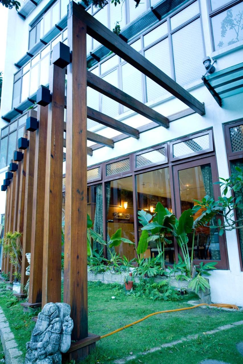 Bali Nature Spa Resort Taichung Exterior photo